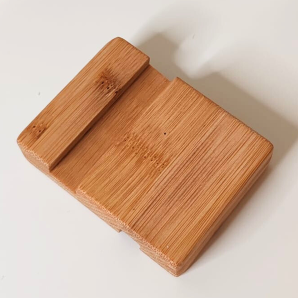 Soporte de madera móvil