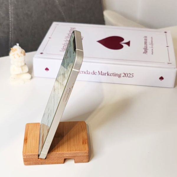 Soporte de Bambú para Móviles y Tablets – Diseño Elegante y Funcional - Imagen 4